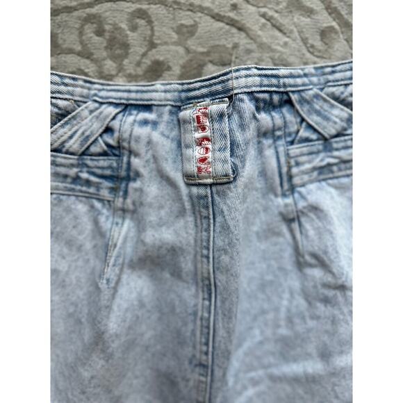 Vintage 90s Women's Jean Denim Shorts 8 Medium Acid Wash High Rise Pleated - Picture 4 of 9